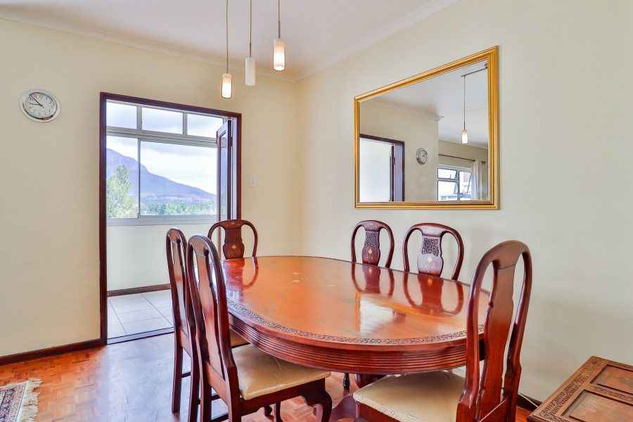 To Let 2 Bedroom Property for Rent in Claremont Western Cape